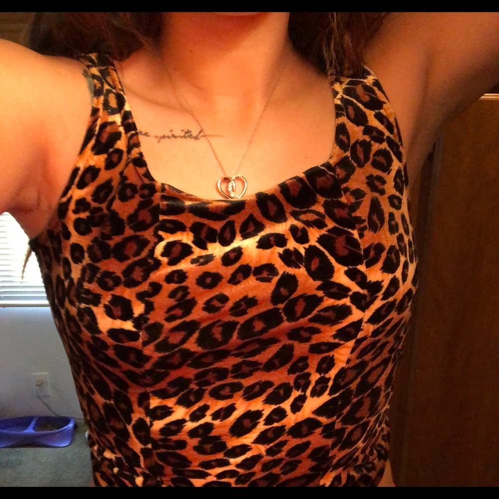 Leopard crop top
